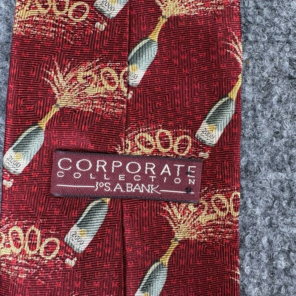 Vintage Y2K Jos A Bank Tie Men Red Silk Millennium 2000 New Year's Champagne USA